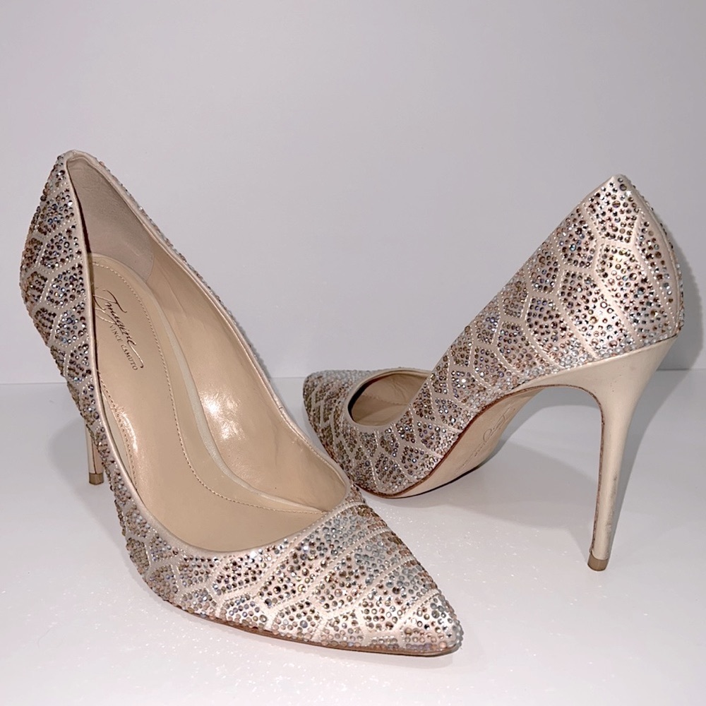 Imagine by Vince Camuto heels. Used condition. Rhinestone details. Smoke free.